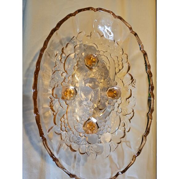 Vintage Pink Depression Glass Footed Bowl - Scalloped Edge Floral Pattern 1930s - Picture 2 of 9